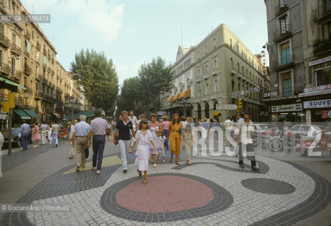 ( SPAGNA  ) CATALOGNA BARCELLONA : LE RAMBLAS   © 1990 Graziano Arici/Rosebud2 / GEO