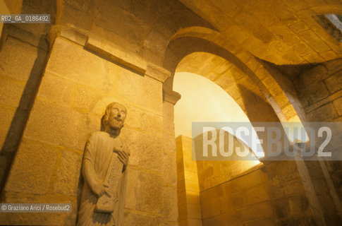 ( SPAGNA  ) GALIZIA SANTIAGO DE COMPOSTELA : LA CATTEDRALE IL MUSEO STATUA DI SANTIAGO   © 2000 Graziano Arici/Rosebud2 / GEO