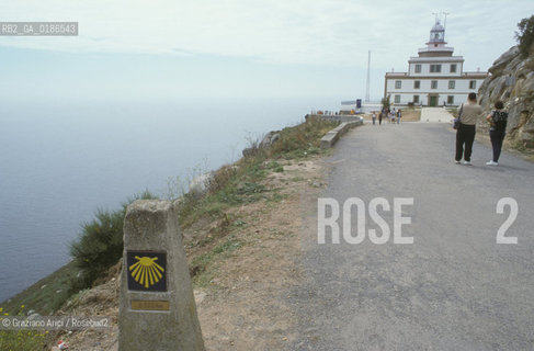 ( SPAGNA  ) GALIZIA : CAPO FINISTERRE  © 2000 Graziano Arici/Rosebud2 / GEO CAMINO DE SANTIAGO CONCHIGLIA