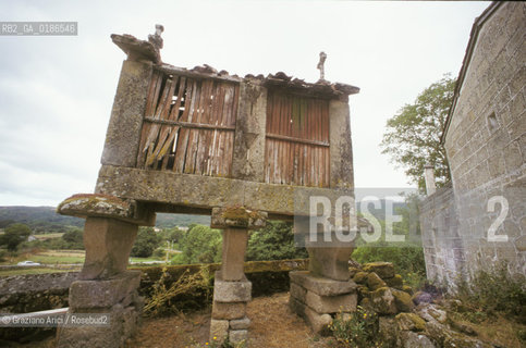 ( SPAGNA  ) GALIZIA : GRANAIO  © 2000 Graziano Arici/Rosebud2 / GEO