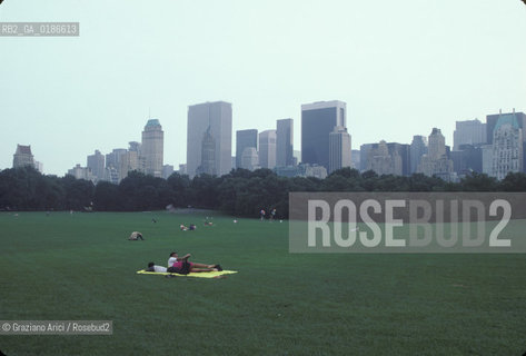 ( STATI UNITI DAMERICA - USA  ) NEW YORK CITY :CENTRAL PARK  - © 1986 Graziano Arici/Rosebud2 / GEO / PARCO / GIARDINO