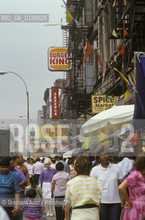 ( STATI UNITI DAMERICA - USA  ) NEW YORK CITY : CHINATOWN  - © 1986 Graziano Arici/Rosebud2 / GEO