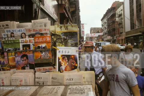 ( STATI UNITI DAMERICA - USA  ) NEW YORK CITY : CHINATOWN  - © 1986 Graziano Arici/Rosebud2 / GEO / GIORNALE