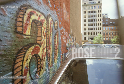 ( STATI UNITI DAMERICA - USA  ) NEW YORK CITY :  GRAFFITI A SOHO  - © 1986 Graziano Arici/Rosebud2 / GEO
