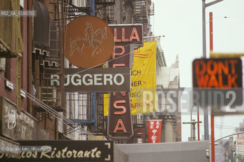 ( STATI UNITI DAMERICA - USA  ) NEW YORK CITY : LITTLE ITALY   - © 1986 Graziano Arici/Rosebud2 / GEO