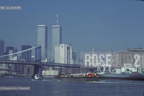 ( STATI UNITI DAMERICA - USA  ) NEW YORK CITY : MANHATTAN SKYLINE   - © 1986 Graziano Arici/Rosebud2 / GEO
