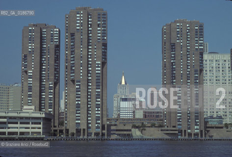 ( STATI UNITI DAMERICA - USA  ) NEW YORK CITY : MANHATTAN SKYLINE   - © 1986 Graziano Arici/Rosebud2 / GEO