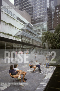 ( STATI UNITI DAMERICA - USA  ) NEW YORK CITY : THE MUSEUM OF MODERN ART ( MOMA ) - © 1986 Graziano Arici/Rosebud2 / GEO / MUSEO
