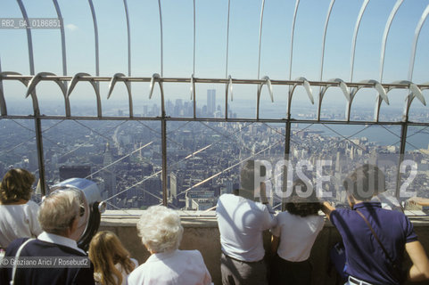 ( STATI UNITI DAMERICA - USA  ) NEW YORK CITY : LA CITTA VISTA DA UN GRATTACIELO   - © 1986 Graziano Arici/Rosebud2 / GEO