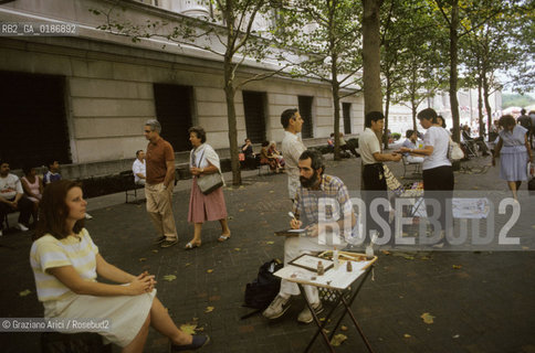 ( STATI UNITI DAMERICA - USA  ) NEW YORK CITY : LA QUINTA STRADA    - © 1986 Graziano Arici/Rosebud2 / GEO