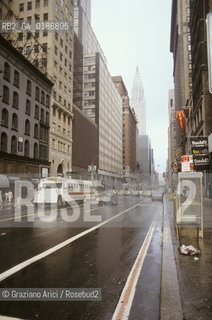 ( STATI UNITI DAMERICA - USA  ) NEW YORK CITY : LA QUINTA STRADA    - © 1986 Graziano Arici/Rosebud2 / GEO