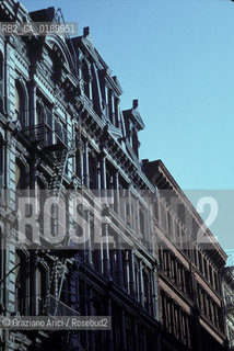 ( STATI UNITI DAMERICA - USA  ) NEW YORK CITY : UNACASA DI SOHO    - © 1986 Graziano Arici/Rosebud2 / GEO