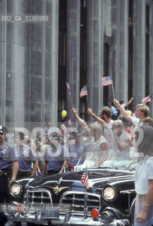 ( STATI UNITI DAMERICA - USA  ) NEW YORK CITY :  PARADE  SU BROADWAY PER FESTEGGIARE LE MEDAGLIE DORO DELLOLIMPIADE 1984 - © 1984 Graziano Arici/Rosebud2 / GEO