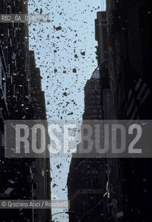 ( STATI UNITI DAMERICA - USA  ) NEW YORK CITY :  PARADE  SU BROADWAY PER FESTEGGIARE LE MEDAGLIE DORO DELLOLIMPIADE 1984 - © 1984 Graziano Arici/Rosebud2 / GEO / CARTA