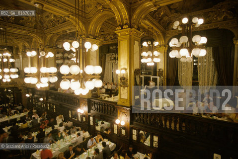 ( UNGHERIA  ) BUDAPEST : RISTORANTE HUNGARIA  © 2000 Graziano Arici/Rosebud2 / GEO