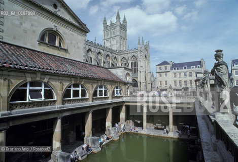 ( GRAN BRETAGNA  ) BATH : I ROMAN BATHS BAGNI ROMANI  © 1990 Graziano Arici/Rosebud2 / GEO / AVON / ACQUA