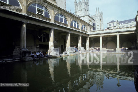 ( GRAN BRETAGNA  ) BATH : I ROMAN BATHS BAGNI ROMANI  © 1990 Graziano Arici/Rosebud2 / GEO / AVON / ACQUA