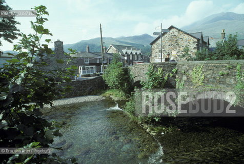 ( GRAN BRETAGNA  ) BEDDGELERT : IL TORRENTE   © 1990 Graziano Arici/Rosebud2 / GEO / GALLES