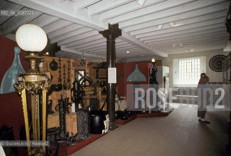 ( GRAN BRETAGNA  )  IRONBRIDGE  : MUSEO SULLA RIVOLUZIONE INDUSTRIALE  © 1990 Graziano Arici/Rosebud2 / GEO / SHROPSHIRE /  ARCHEOLOGIA INDUSTRALE