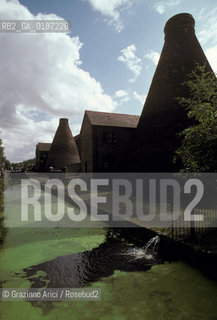 ( GRAN BRETAGNA  )  IRONBRIDGE  : ANTICHI FORNI SUL FIUME SEVERN  © 1990 Graziano Arici/Rosebud2 / GEO / SHROPSHIRE /  ARCHEOLOGIA INDUSTRALE