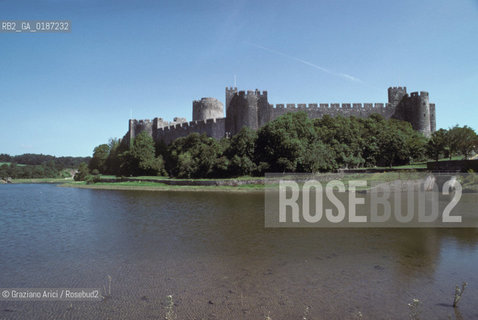 ( GRAN BRETAGNA  )  PEMBROKE  : IL CASTELLO  © 1990 Graziano Arici/Rosebud2 / GEO / GALLES