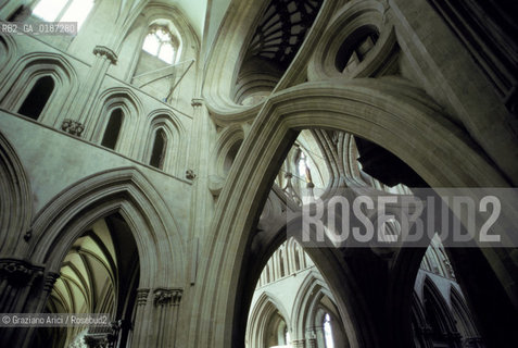 ( GRAN BRETAGNA  )  WELLS : LA CATTEDRALE    © 1990 Graziano Arici/Rosebud2 / GEO / SOMERSET / ARCHITETTURA GOTICA