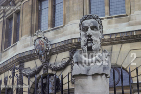 ( GRAN BRETAGNA  )  OXFORD  :  IL TEATRO SHELDONIAN THEATRE    © 1990 Graziano Arici/Rosebud2 / GEO / UNIVERSITA