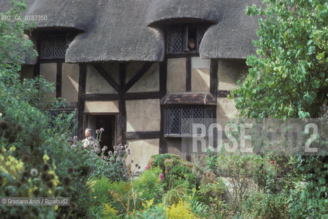 ( GRAN BRETAGNA  )  STRATFORD-UPON-AVON  :  COTTAGE DI ANNE HATAWAY MOGLIE DI SHAKESPEARE     © 1990 Graziano Arici/Rosebud2 / GEO / WARWICKSHIRE / SHAKESPEARE