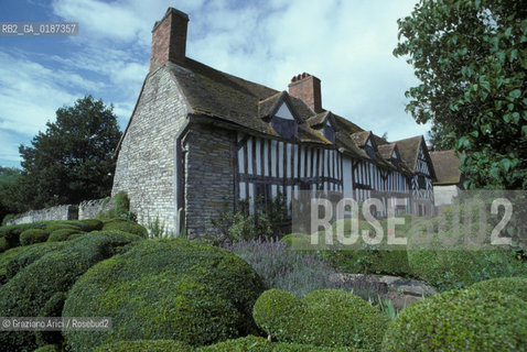 ( GRAN BRETAGNA  )  STRATFORD-UPON-AVON  : LA CASA DI MARY ARDEN MADRE  DI SHAKESPEARE     © 1990 Graziano Arici/Rosebud2 / GEO / WARWICKSHIRE / SHAKESPEARE