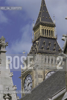( GRAN BRETAGNA  )  LONDRA  :  IL PARLAMENTO E IL BIG BEN   © 1990 Graziano Arici/Rosebud2 / GEO CAMPANILE