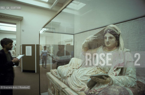 ( GRAN BRETAGNA  )  LONDRA  : IL  BRITISH MUSEUM   © 1990 Graziano Arici/Rosebud2 / GEO / MUSEO ETRUSCHI