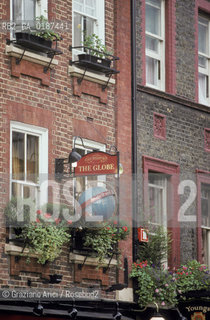 ( GRAN BRETAGNA  )  LONDRA  : IL QUARTIERE DEL COVENT GARDEN   © 1990 Graziano Arici/Rosebud2 / GEO INSEGNA