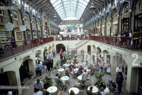 ( GRAN BRETAGNA  )  LONDRA  : IL COVENT GARDEN   © 1990 Graziano Arici/Rosebud2 / GEO
