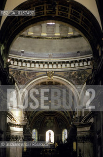 ( GRAN BRETAGNA  )  LONDRA  : LA CATTEDRALE DI S.PAOLO  © 1990 Graziano Arici/Rosebud2 / GEO