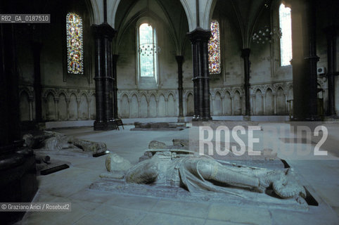 ( GRAN BRETAGNA  )  LONDRA  :LA CAPPELLA THE TEMPLE  © 1990 Graziano Arici/Rosebud2 / GEO TEMPLARI