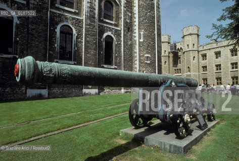 ( GRAN BRETAGNA  )  LONDRA  : LA TORRE DI LONDRA  © 1990 Graziano Arici/Rosebud2 / GEO