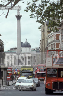 ( GRAN BRETAGNA  )  LONDRA  :LA PIAZZA TRAFALGAR SQUARE  © 1990 Graziano Arici/Rosebud2 / GEO