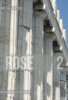 ( GRECIA  ) ATENE : ACROPOLI E PARTENONE  - © 1990 Graziano Arici/Rosebud2 / GEO / TEMPIO DI ATENA