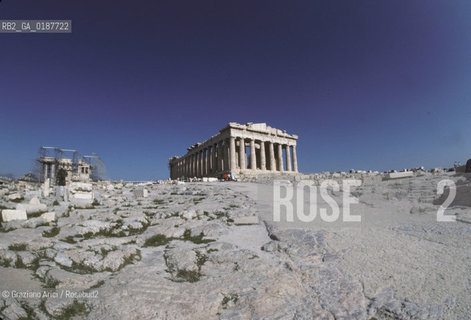( GRECIA  ) ATENE : ACROPOLI E PARTENONE  - © 1990 Graziano Arici/Rosebud2 / GEO / TEMPIO DI ATENA