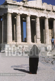 ( GRECIA  ) ATENE : ACROPOLI E PARTENONE  - © 1990 Graziano Arici/Rosebud2 / GEO / TEMPIO DI ATENA