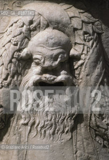 ( GRECIA  ) ATENE : ACROPOLI TEATRO DI DIONISO  - © 1990 Graziano Arici/Rosebud2 / GEO  MASCHERONE.