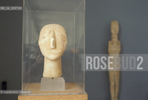 ( GRECIA  ) ATENE : MUSEO NAZIONALE - STATUA ARCAICA  - © 1990 Graziano Arici/Rosebud2 / GEO