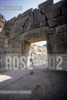( GRECIA  ) MICENE : ACROPOLI E PORTA DEI LEONI  - © 1990 Graziano Arici/Rosebud2 / GEO / PELOPPONESO / ARGOLIDE