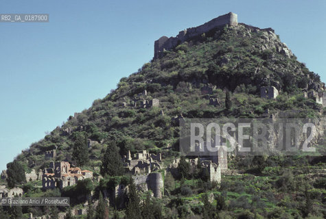 ( GRECIA  ) MYSTRA : MONASTERI BIZANTINI E FORTEZZA - © 1990 Graziano Arici/Rosebud2 / GEO / PELOPPONESO / LACONIA