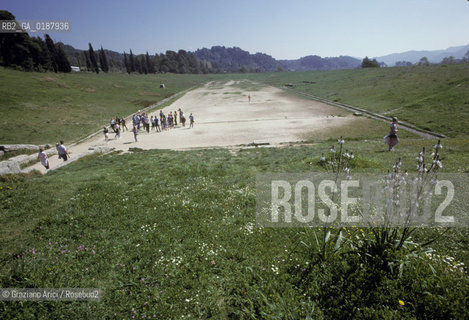 ( GRECIA  ) OLIMPIA : LO STADIO  - © 1990 Graziano Arici/Rosebud2 / GEO / PELOPPONESO / ELIDE