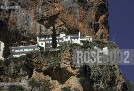 ( GRECIA  ) MONASTERO  © 1990 Graziano Arici/Rosebud2 / GEO / PELOPPONESO / ACAIA