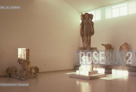 ( GRECIA  ) DELFI : MUSEO ARCHEOLOGICO -   © 1990 Graziano Arici/Rosebud2 / GEO / FOCIDE