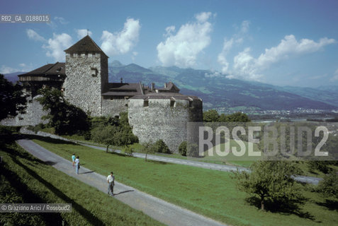 ( PRINCIPATO DEL LIECHTENSTEIN  ) VADUZ : IL CASTELLO  © 2002 Graziano Arici/Rosebud2 / GEO