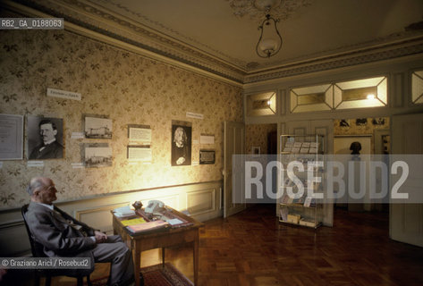 ( SVIZZERA CONFEDERAZIONE ELVETICA  ) BERNA : LA CASA NATALE DI ALBERT EINSTEIN  © 1995 Graziano Arici/Rosebud2 / GEO / SCIENZA