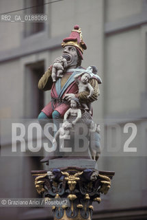 ( SVIZZERA CONFEDERAZIONE ELVETICA  ) BERNA : FONTANA © 1995 Graziano Arici/Rosebud2 / GEO